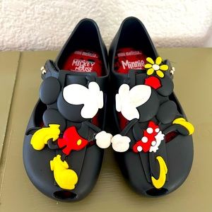 MINNIE & MICKEY MINI MELISSA size 9 toddler